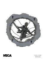 NECA Alien: Romulus – Deluxe Suspended Lab Xenomorph XX121 Deluxe 7″ Figure